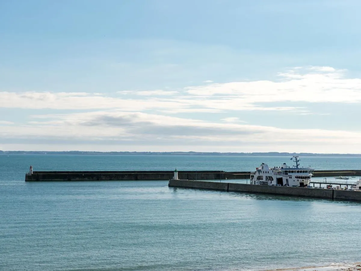 Apartment Studio Les Dauphins By Interhome Quiberon France